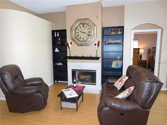 2nd image of 389 Tavernier Cir