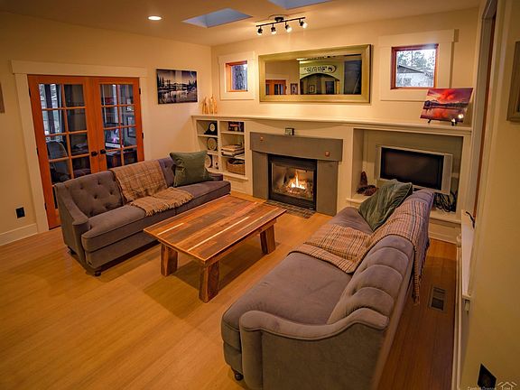 4th image of 2504 NW Sacagawea Ln