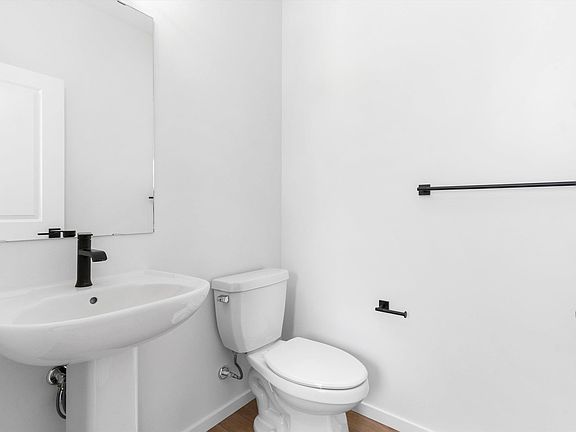 4th image of 18844 28th Ave NW
