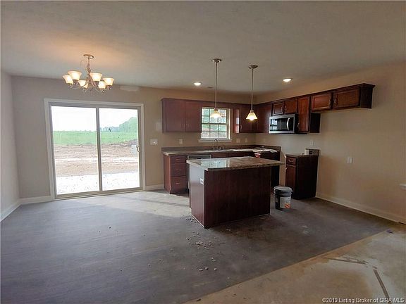 5th image of 8921 Woodford Dr Lot 34