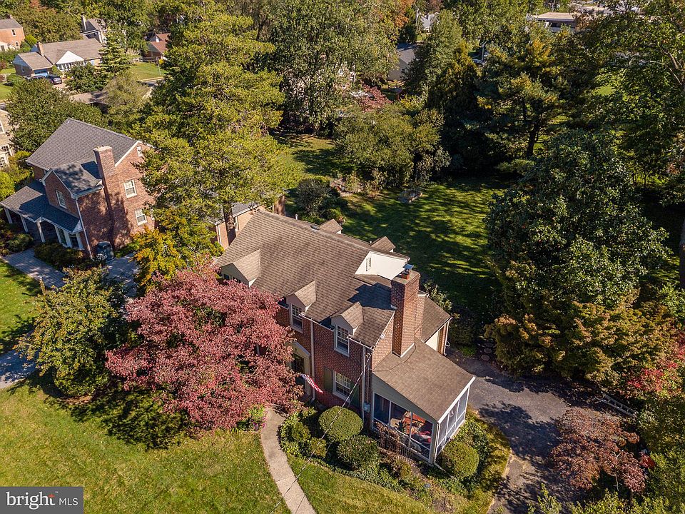 1st image of 304 Jackson Blvd