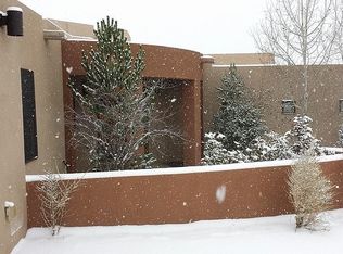 1683 Via Bosque, Santa Fe, NM 87506