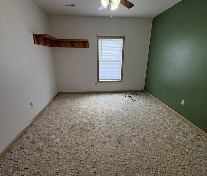 292 Oak Meadow Dr — Photo 17