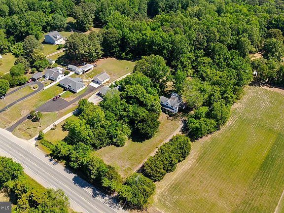4th image of 15240 Point Lookout Rd