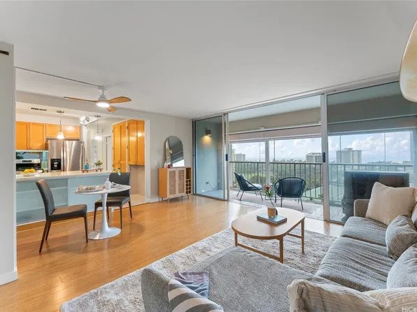 430 Keoniana St APT 1204, Honolulu, HI 96815