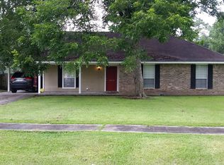 3153 Myrtle Ct, Zachary, LA 70791