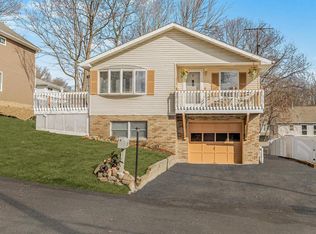 8 State St, Middletown, NY 10940