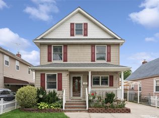 7643 265th Street, New Hyde Park, NY 11040