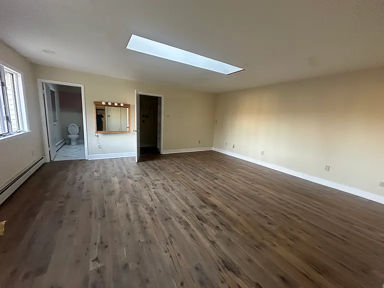 7351 S Broadway #2 — Photo 15