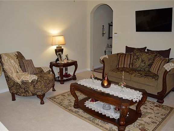 2nd image of 3030 Retreat View Cir