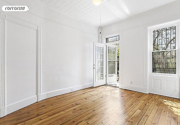 3rd image of 198 Saint Marks Ave APT 1
