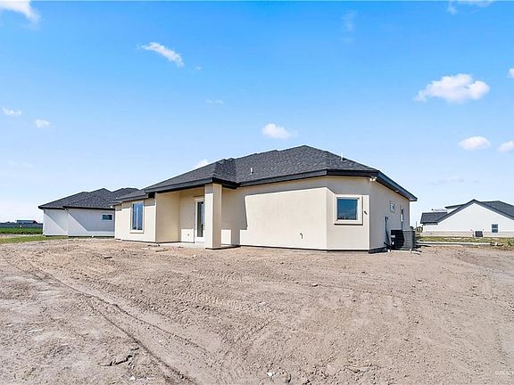 4th image of 1500 Milania Dr