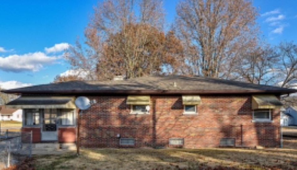 2nd image of 24 Dennis Dr