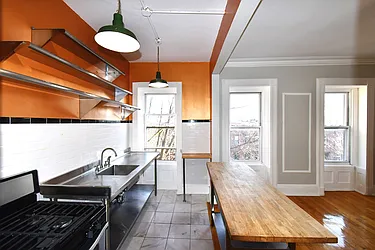 Rented by Elsie Ortiz, LREB