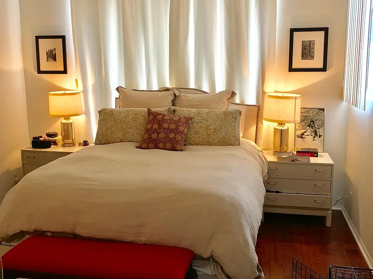8349 Blackburn Ave #302 — Photo 193