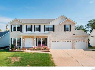 14 Eagle Spur Ct, Saint Charles, MO 63303