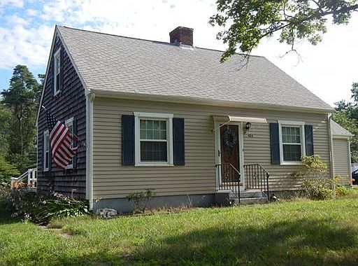 2nd image of 404 Briggs Rd
