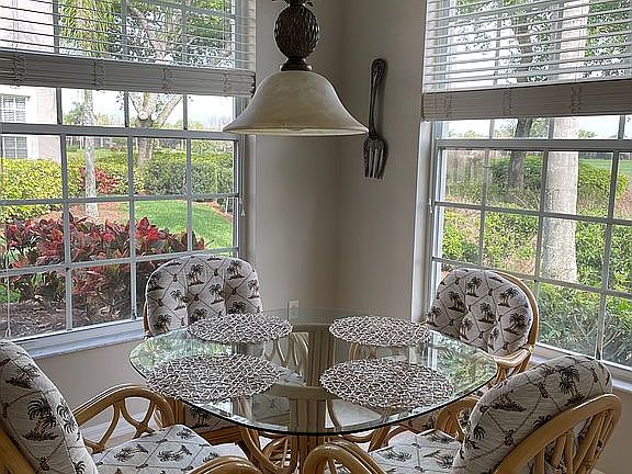 4th image of 23610 Wisteria Pointe Dr APT 1003