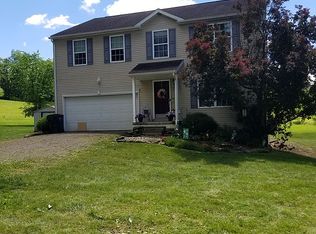 11153 Strasburg Bolivar Rd NW, Bolivar, OH 44612