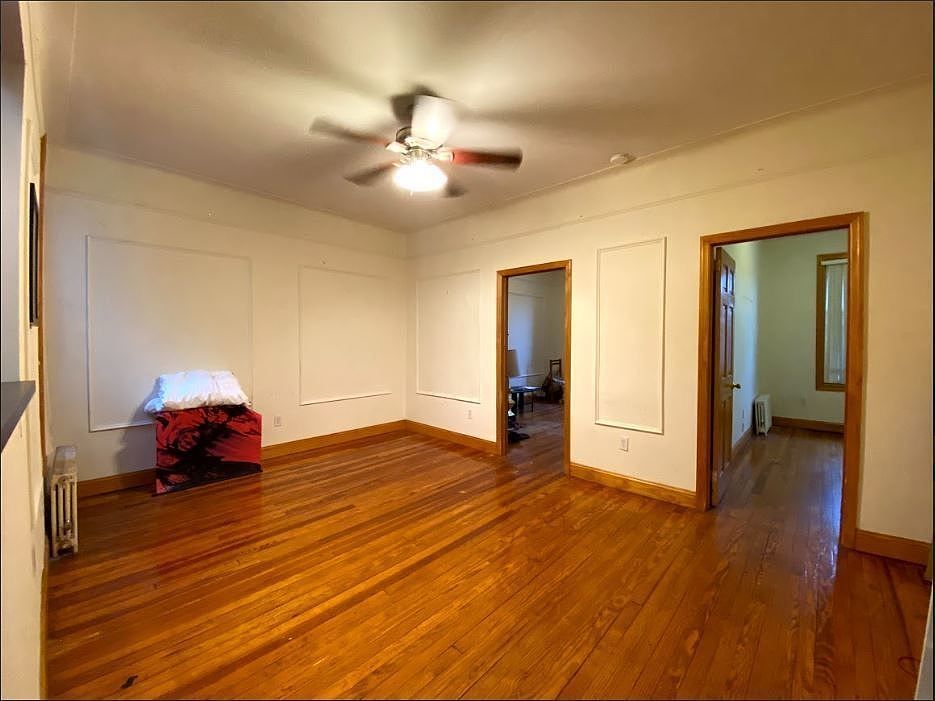 1st image of 31-16 36th Ave #2