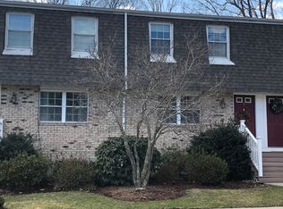 112 Cocasset St APT 3, Foxboro, MA 02035