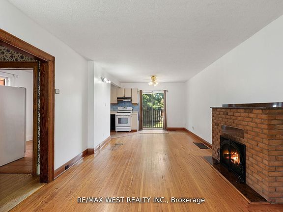 5th image of 2317 Weston Rd