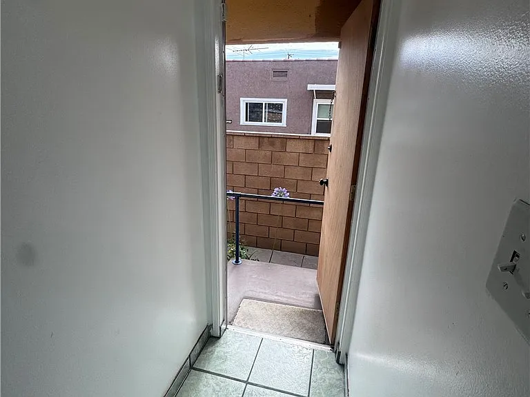 9832 Beach St — Photo 21