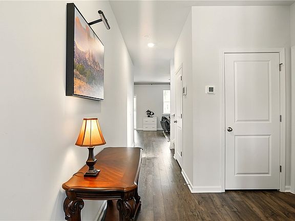 4th image of 60 Knotty Court