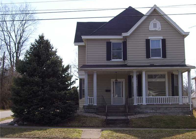 1st image of 533 E Main St