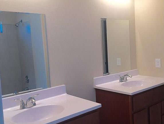 3rd image of 3150 Melissa River Way