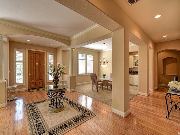 3rd image of 2715  Aberdeen Lane