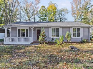 4823 Smokehollow Rd, Charlotte, NC 28227