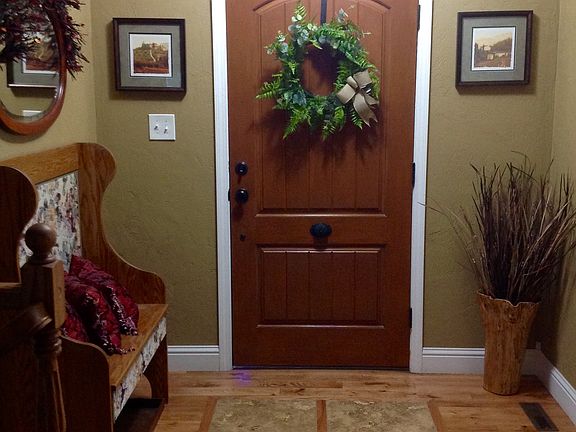 4th image of 4610 Wisteria Dr