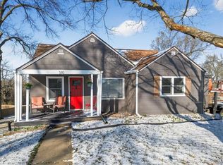 310 S Bluegrass Dr, Bonner Springs, KS 66012