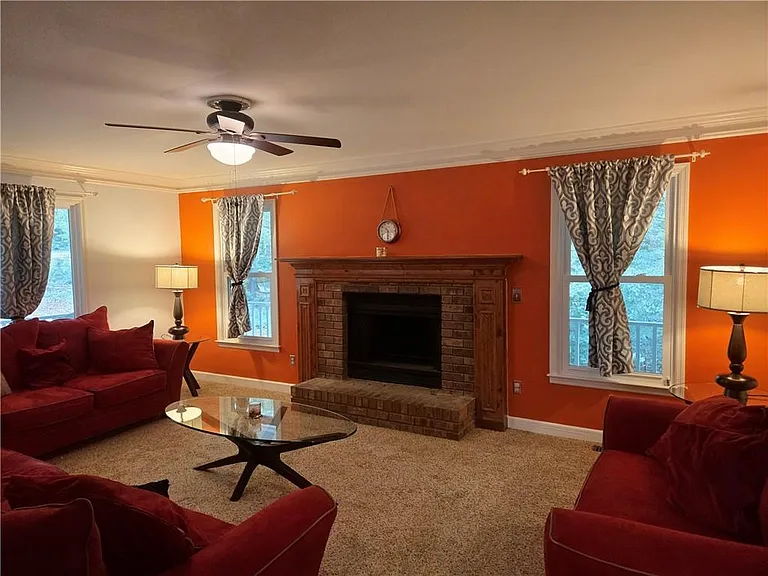 1174 Arbor Hill Rd — Photo 3