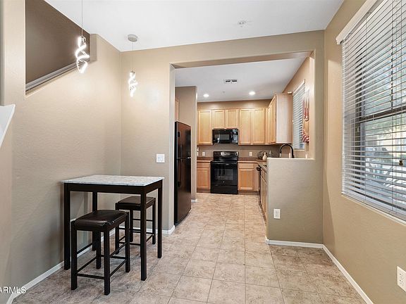 4th image of 15240 N 142nd Ave Unit 1092