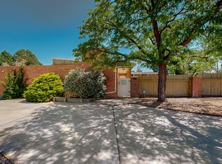 1428 Stanford Dr NE, Albuquerque, NM 87106