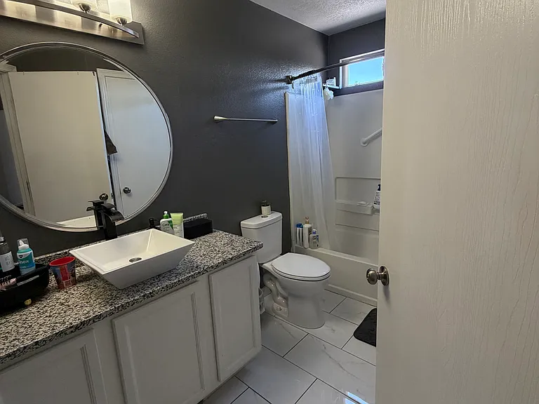 612 Avanti St SW — Photo 9