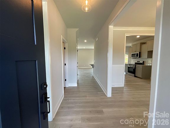 3rd image of 156 Kerr Walk Dr #25