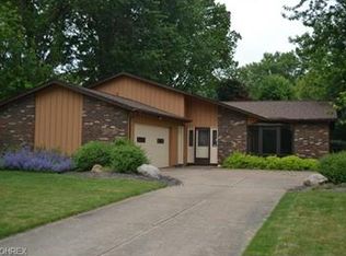 32611 Greenwood Dr, Avon Lake, OH 44012