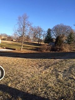 2nd image of 539 Ashland Oaks Dr