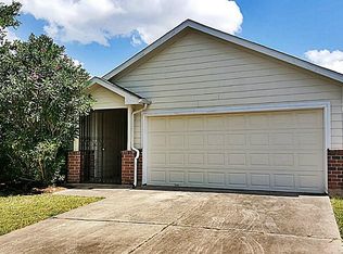 2611 Umiak Dr, Houston, TX 77045