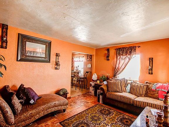 3rd image of 2540 37th St S