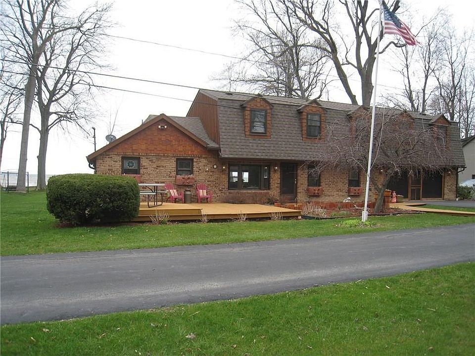 1st image of 7 Summer Haven Dr