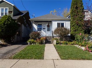 103 Tuxedo Ave N, Hamilton, ON L8H 4P6