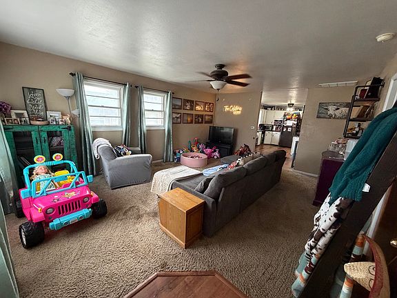 3rd image of 15 S Rutter Ave