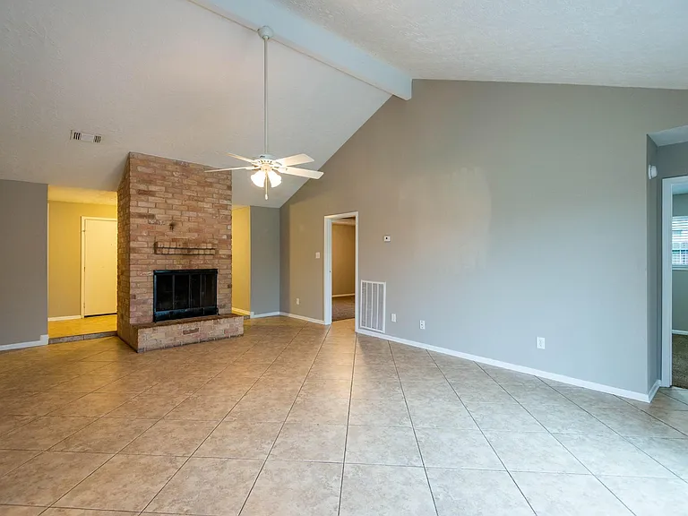 20515 Broadsky Dr — Photo 7
