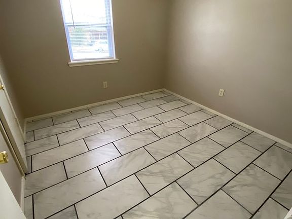 5th image of 1333 Bon Air St