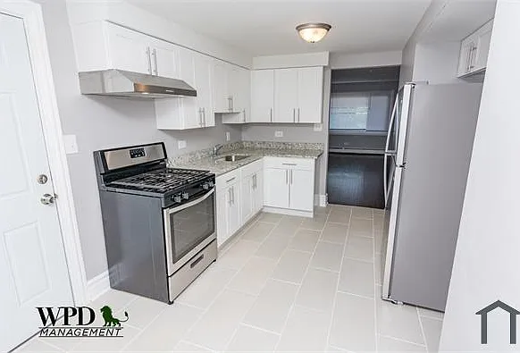 14114 S Tracy Ave #3A