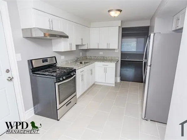 14036 Atlantic Ave, Riverdale, IL 60827